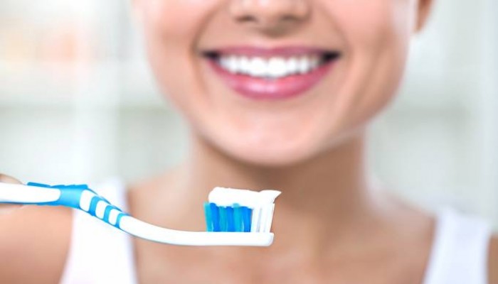 Escovar os dentes pode reduzir risco de câncer de esôfago